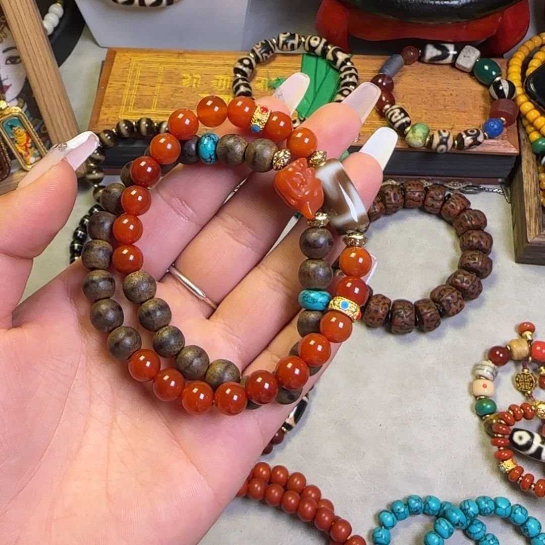 臭***臭大叶紫檀（黑酸枝木类）