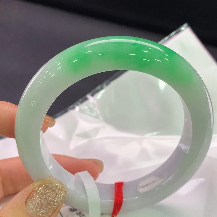 翡翠手镯未镶嵌正圈58.5