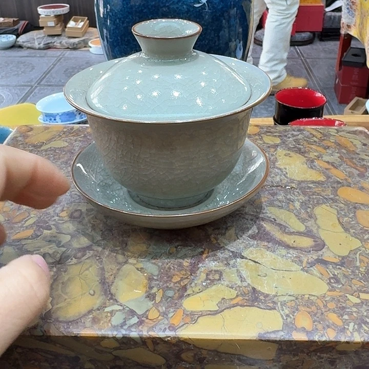 三才盖碗一个，瓷？！