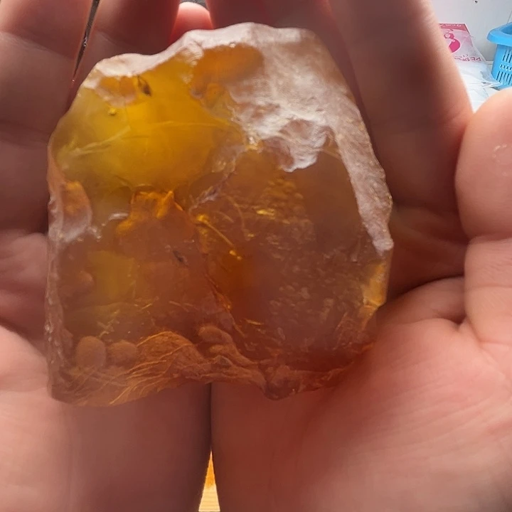 Y***卡未镶嵌定制琥珀纯天然蜜蜡吊坠