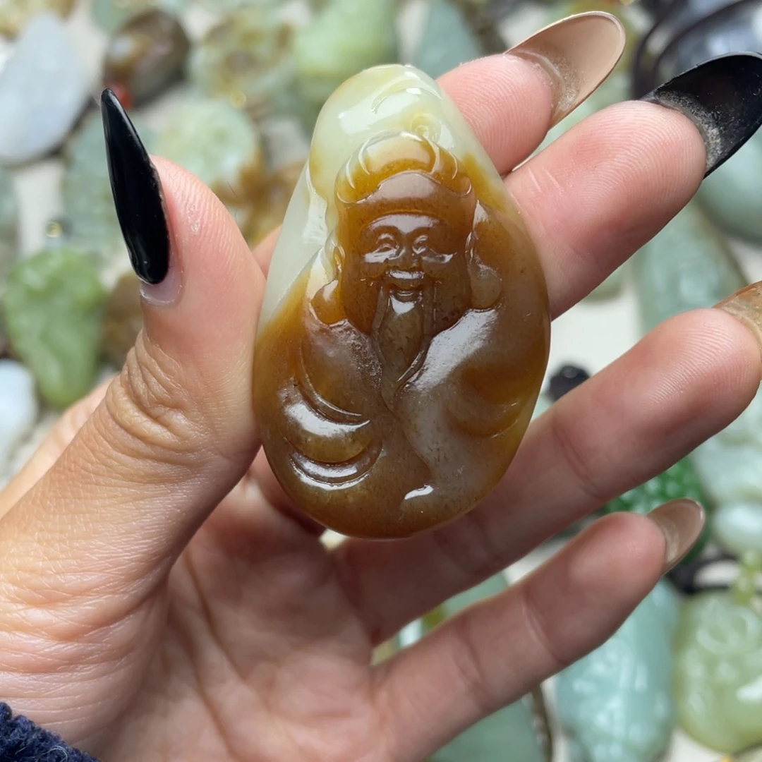 .***海和田玉未镶嵌颈饰