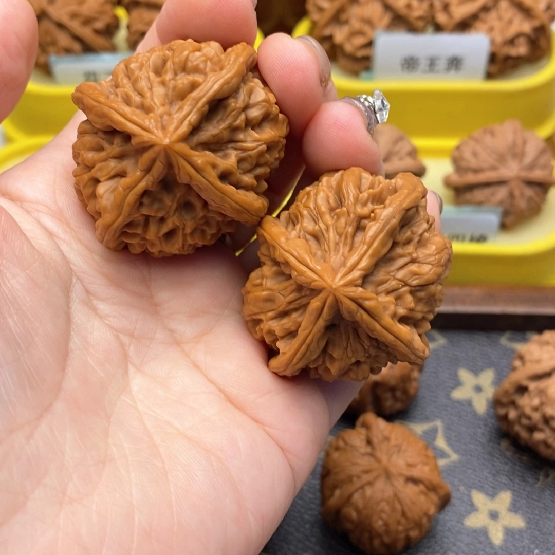 微***鱼把件文玩核桃774号玉玺正四
