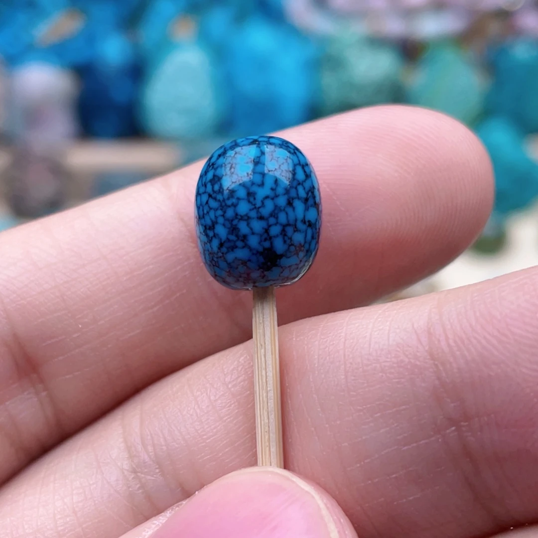 绿松石未镶嵌珠宝奇石10x11.9mm