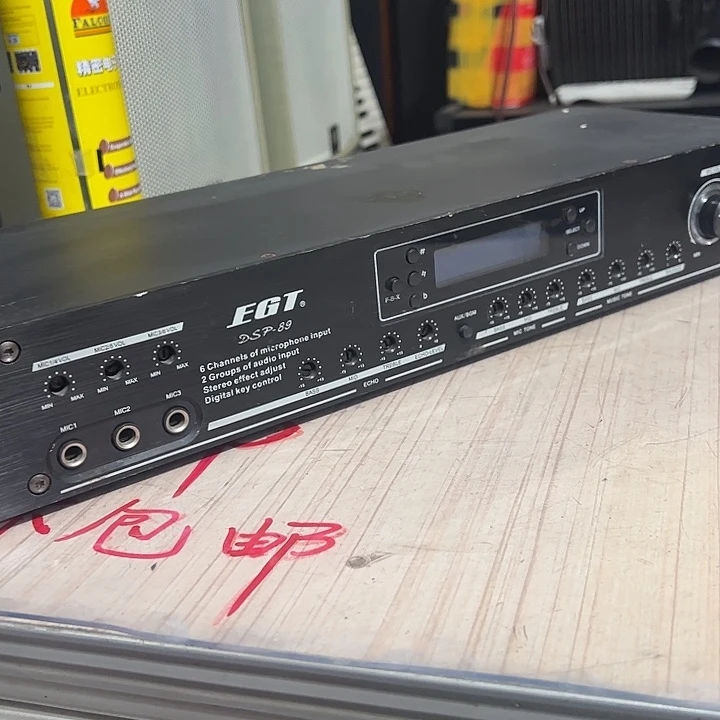 8新效果器一台 包邮