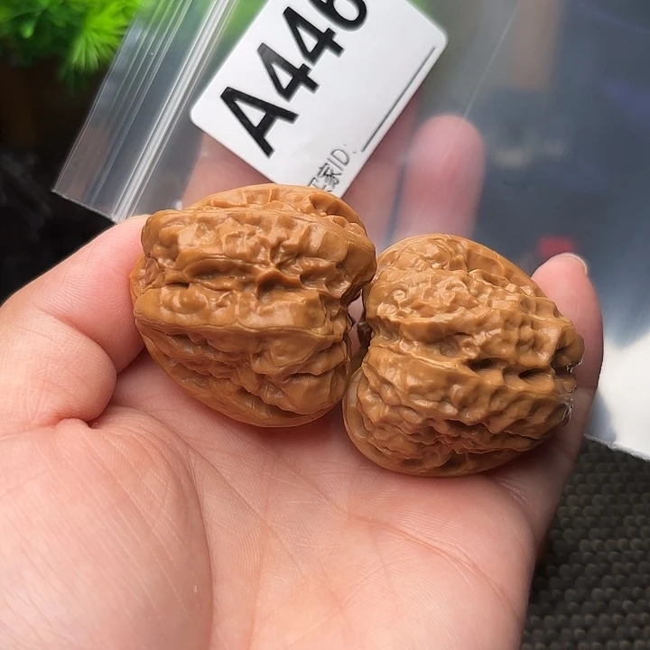 把件桃核核桃蛤蟆头38