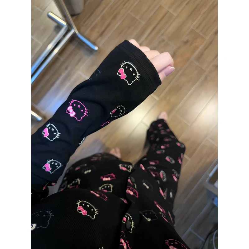 【现货直发暗黑凯蒂猫】2025新款甜美风带胸垫睡衣女款春季家居服装