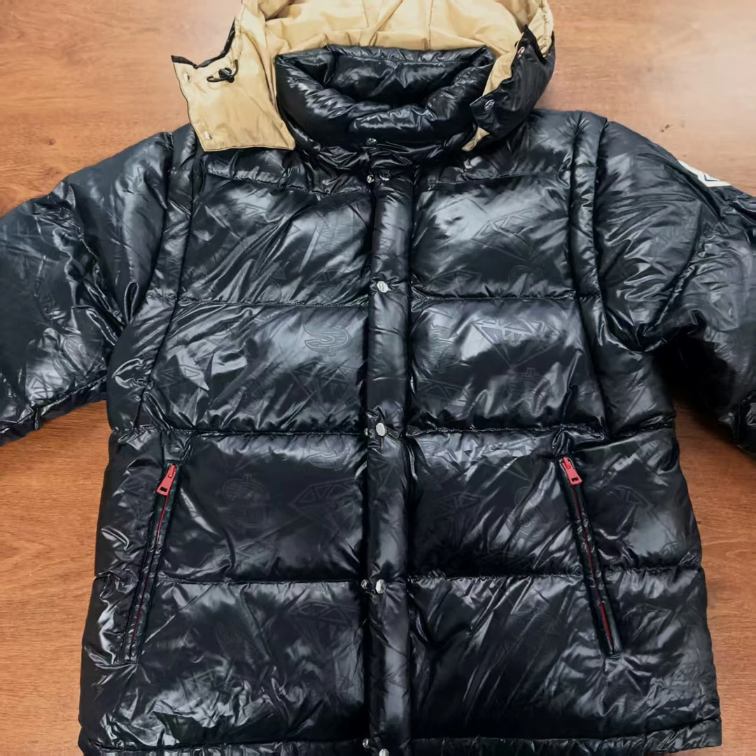 M秋冬款保暖潮流时尚暗花男款联名羽绒服（卡码拍小）