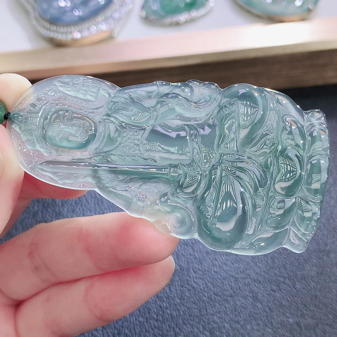 翡翠未镶嵌挂件翡翠