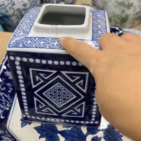 瓷片瑕疵陶瓷介意不拍。。。。。。。。。。
