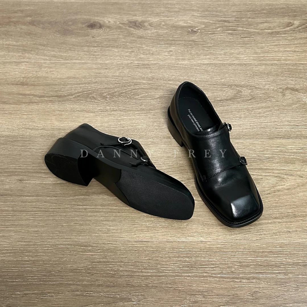 Dannyfrey复古学院风方头布洛克鞋女低跟一脚蹬通勤单鞋3.8CM
