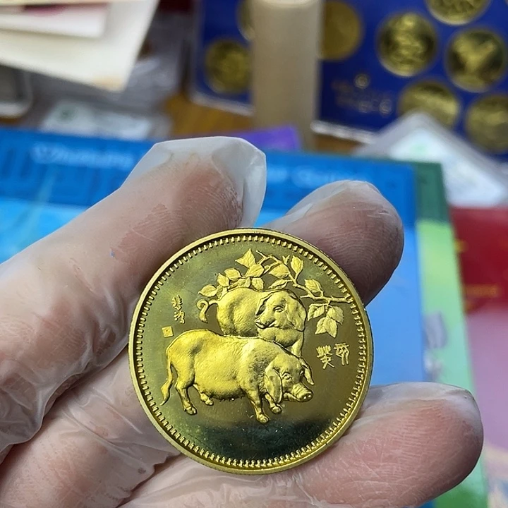 其他普通金属83年生肖猪