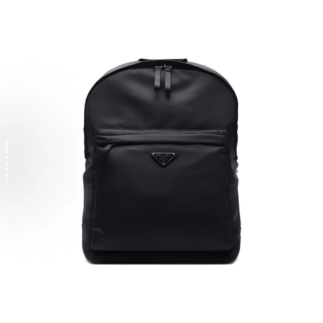 未使用 Prada/普拉达 珐琅金属三角形徽标拉链开合 背包双肩包