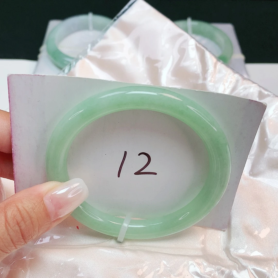 翡翠未镶嵌手镯 圆条55.3