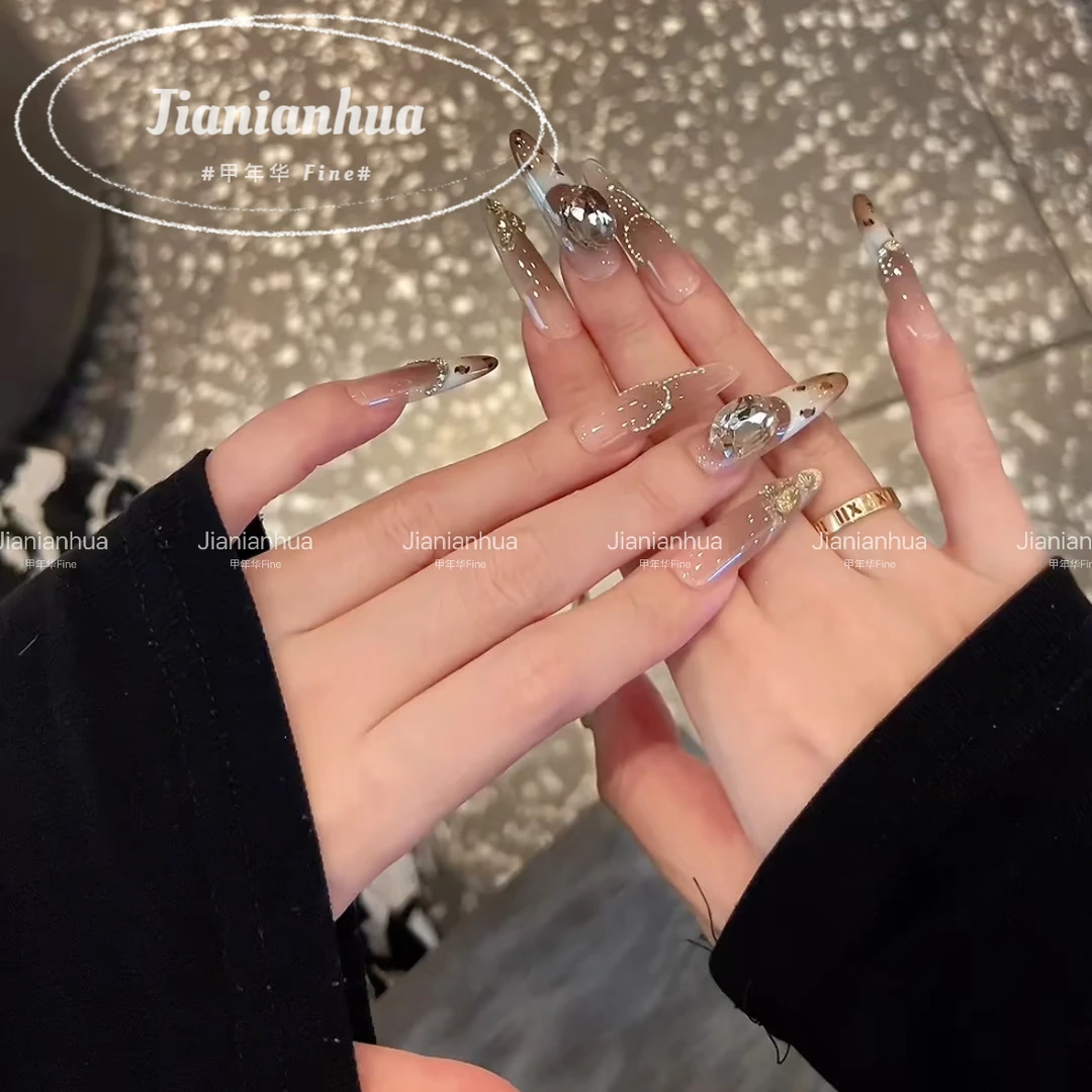 纯手工穿戴甲美甲超闪美拉德白色法式豹纹爆闪香槟色椭圆钻野豹