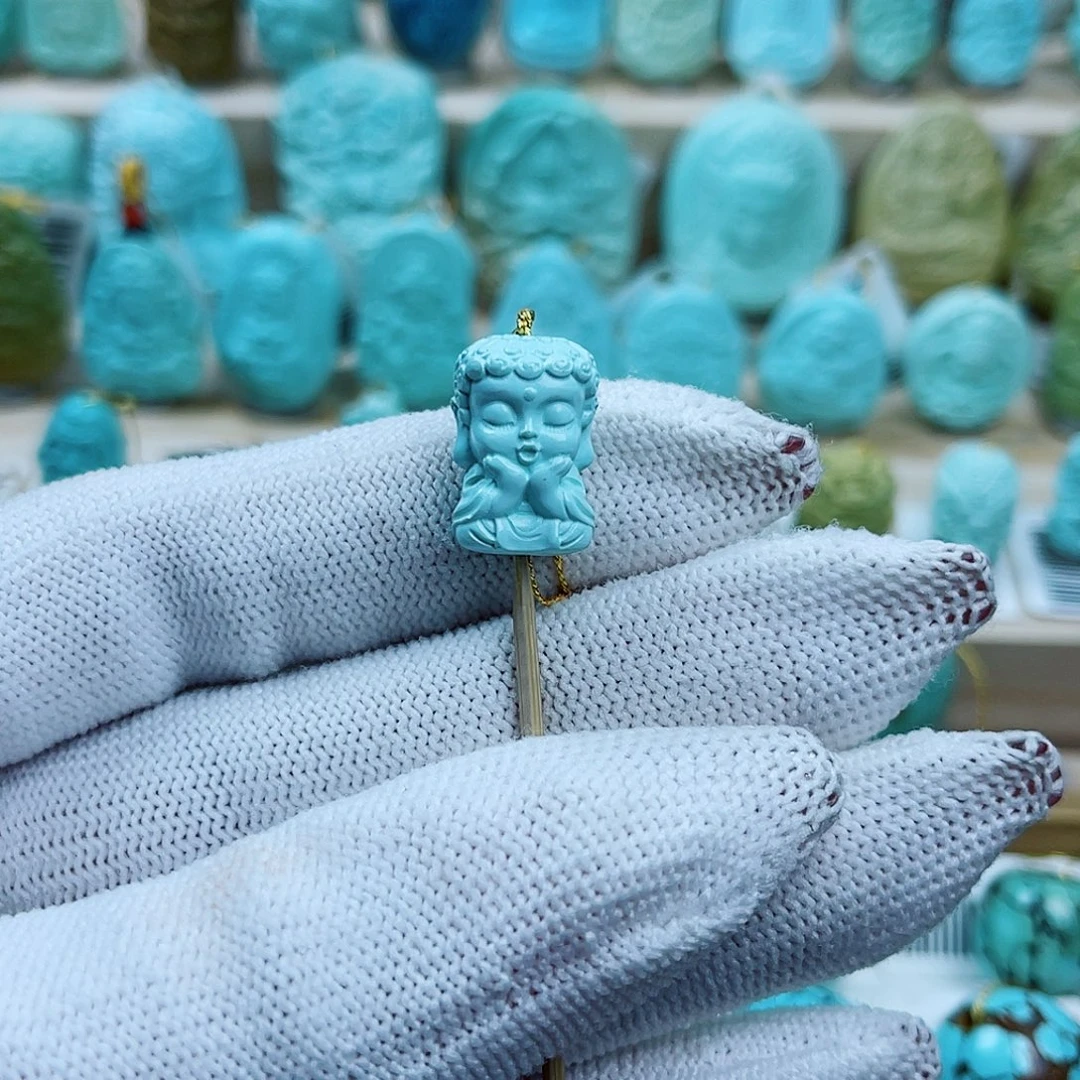 绿松石未镶嵌珠宝奇石