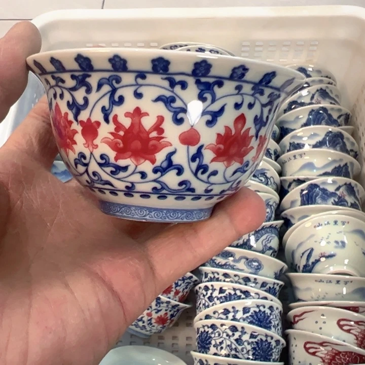 瓷片白青花釉里红缠枝莲压手杯全品