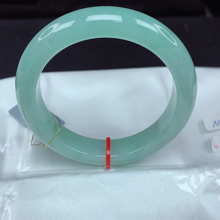 翡翠未镶嵌手镯55圈548