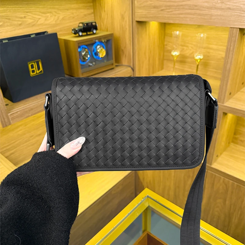 BV头层胎牛皮纯手工编织单肩包斜挎包小挎包邮差2024新款时尚休闲