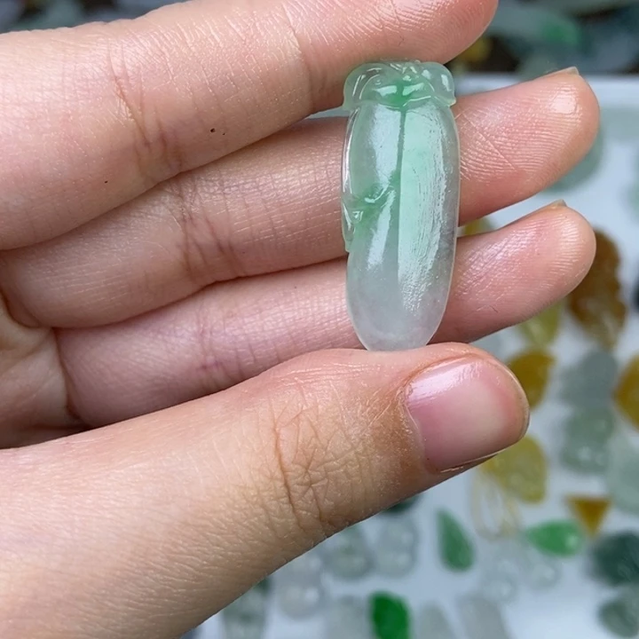 定制翡翠未镶嵌瓜