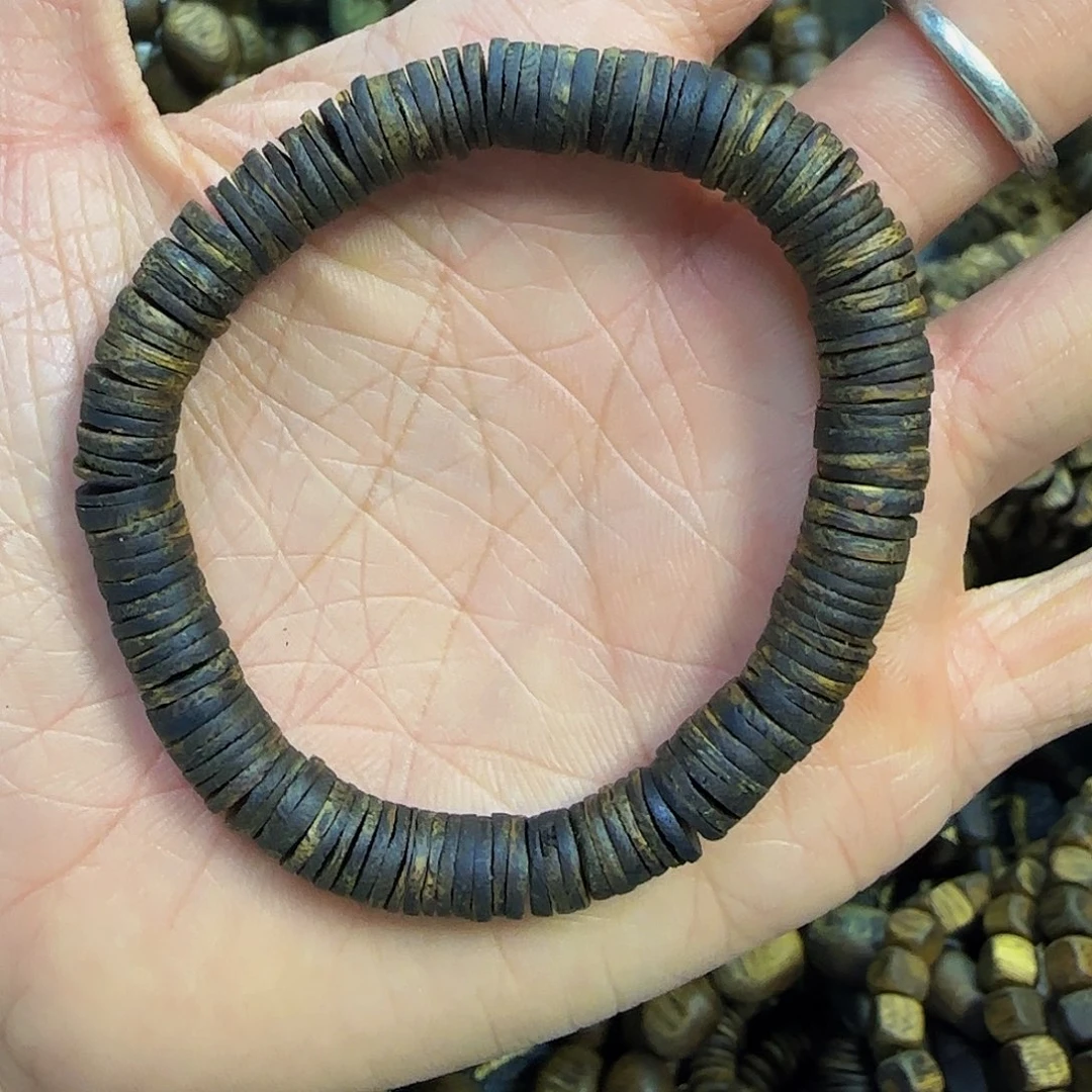 沉香手串饭***烂沉水片片珠9.3克