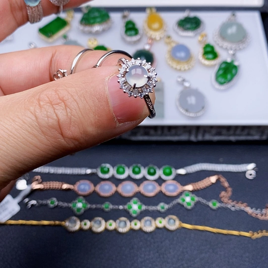 翡翠戒指银S925镶嵌一**.戒指