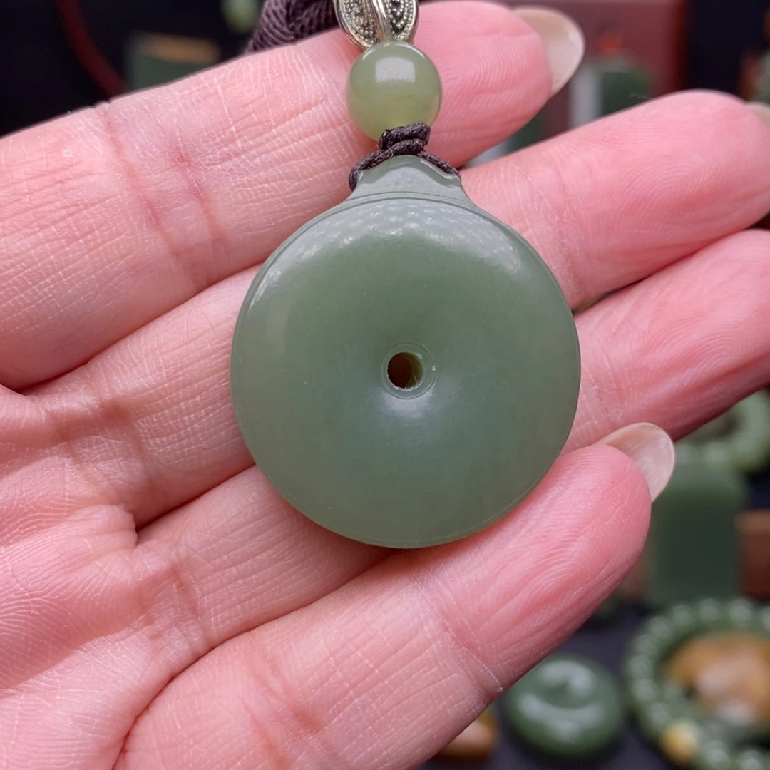 岫岩老玉（透闪石质玉）未镶嵌挂件