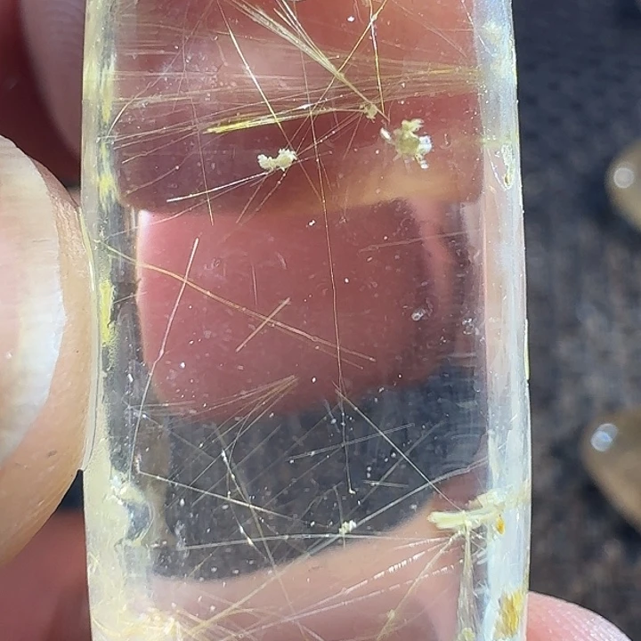 坦***然颈饰发晶未镶嵌你