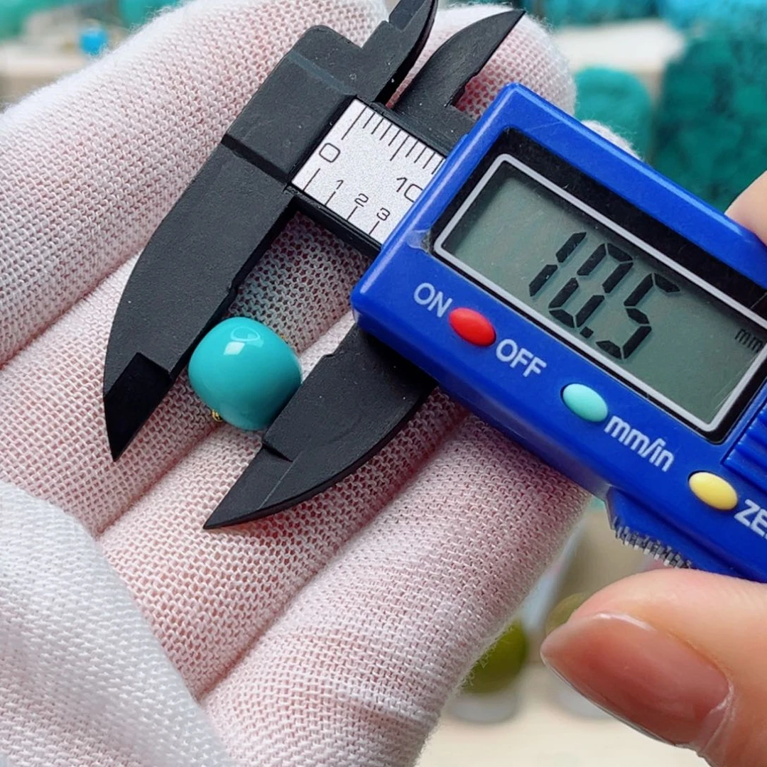 绿松石珠宝未镶嵌