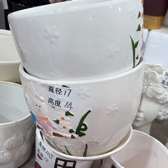 多肉绿植陶瓷花盆9.9包邮，有孔
