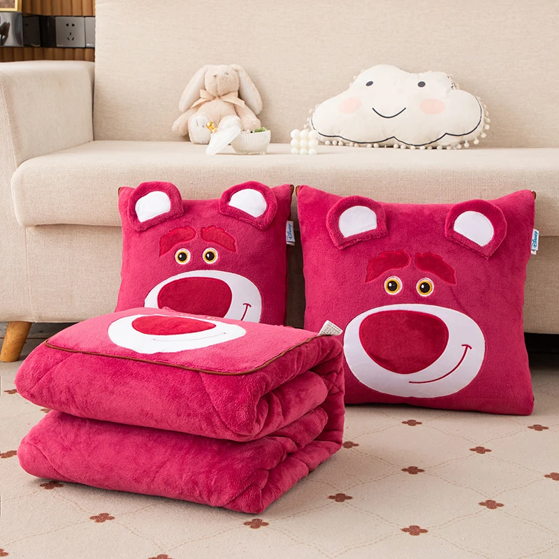 草莓熊牛奶绒二合一工艺款折叠靠垫加厚可爱毛绒车载腰靠枕午睡被