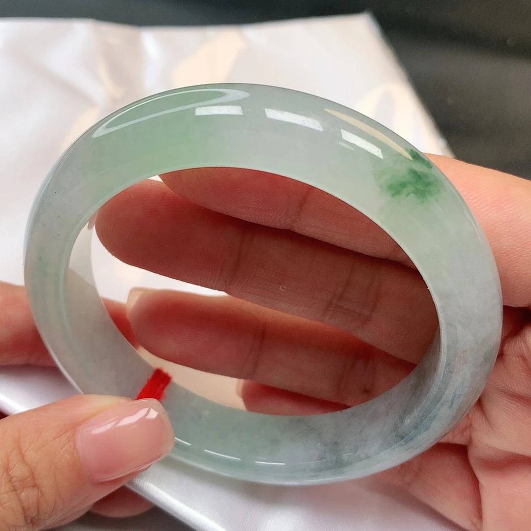 翡翠手镯未镶嵌翡翠手镯143号