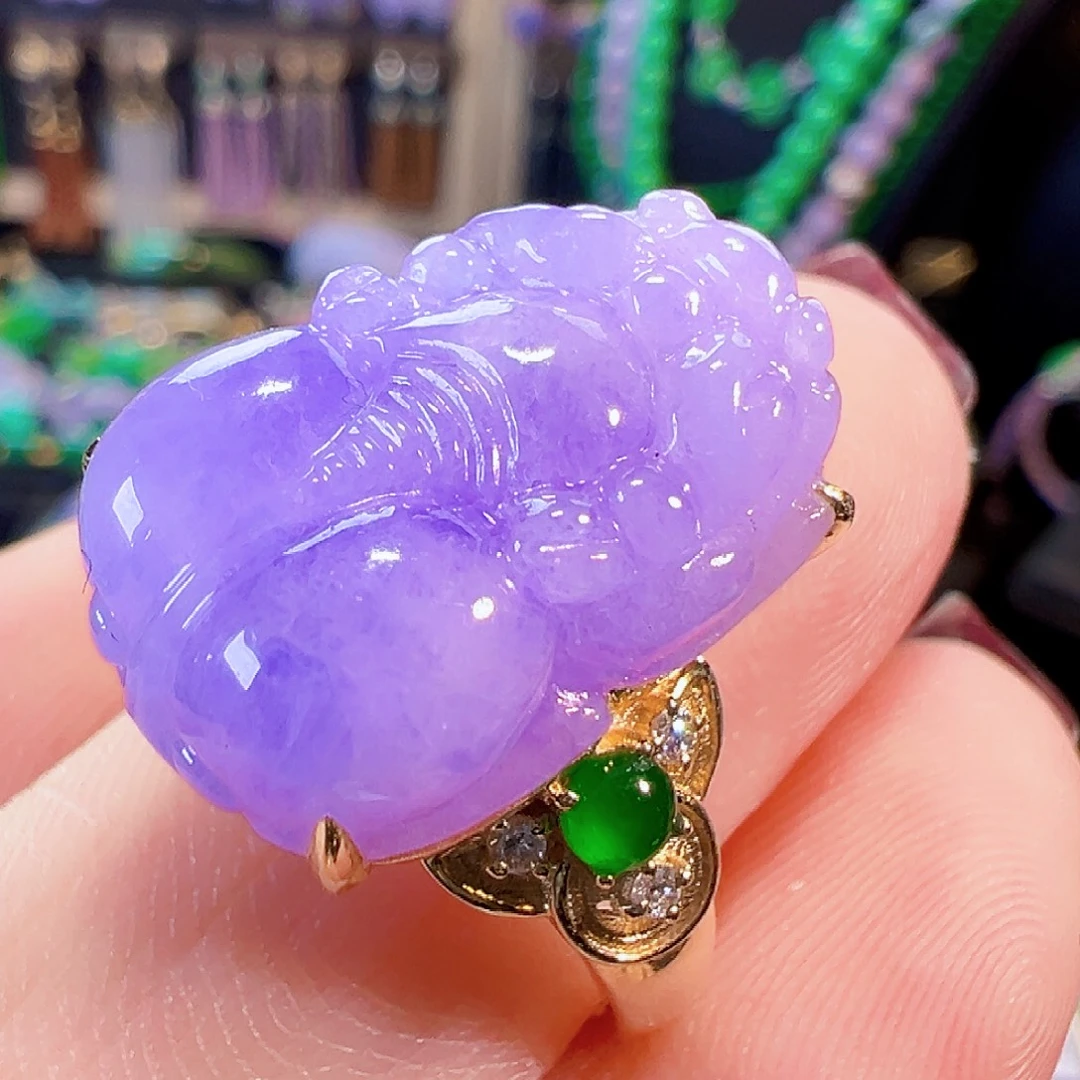 翡翠18K金镶嵌戒指签收后24小时鉴赏期