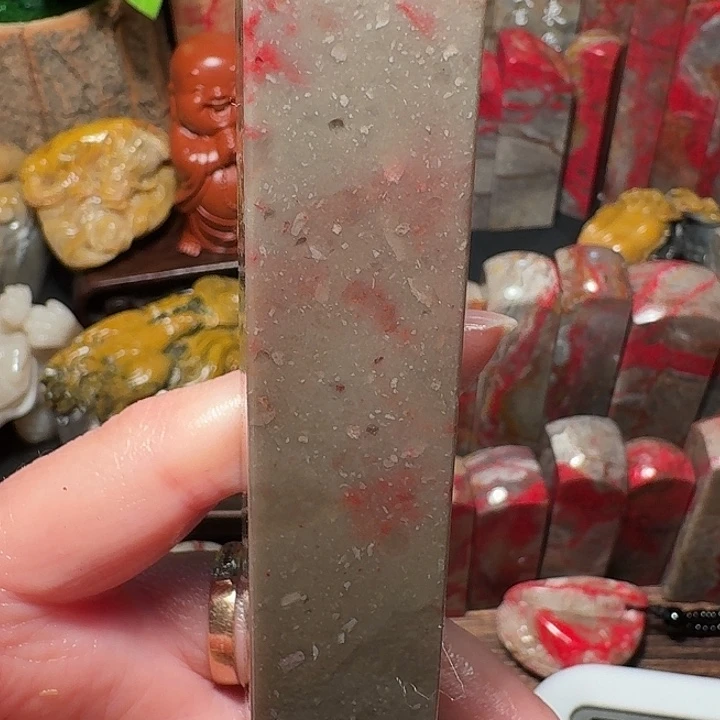 昌化鸡血石小**才昌化鸡血石