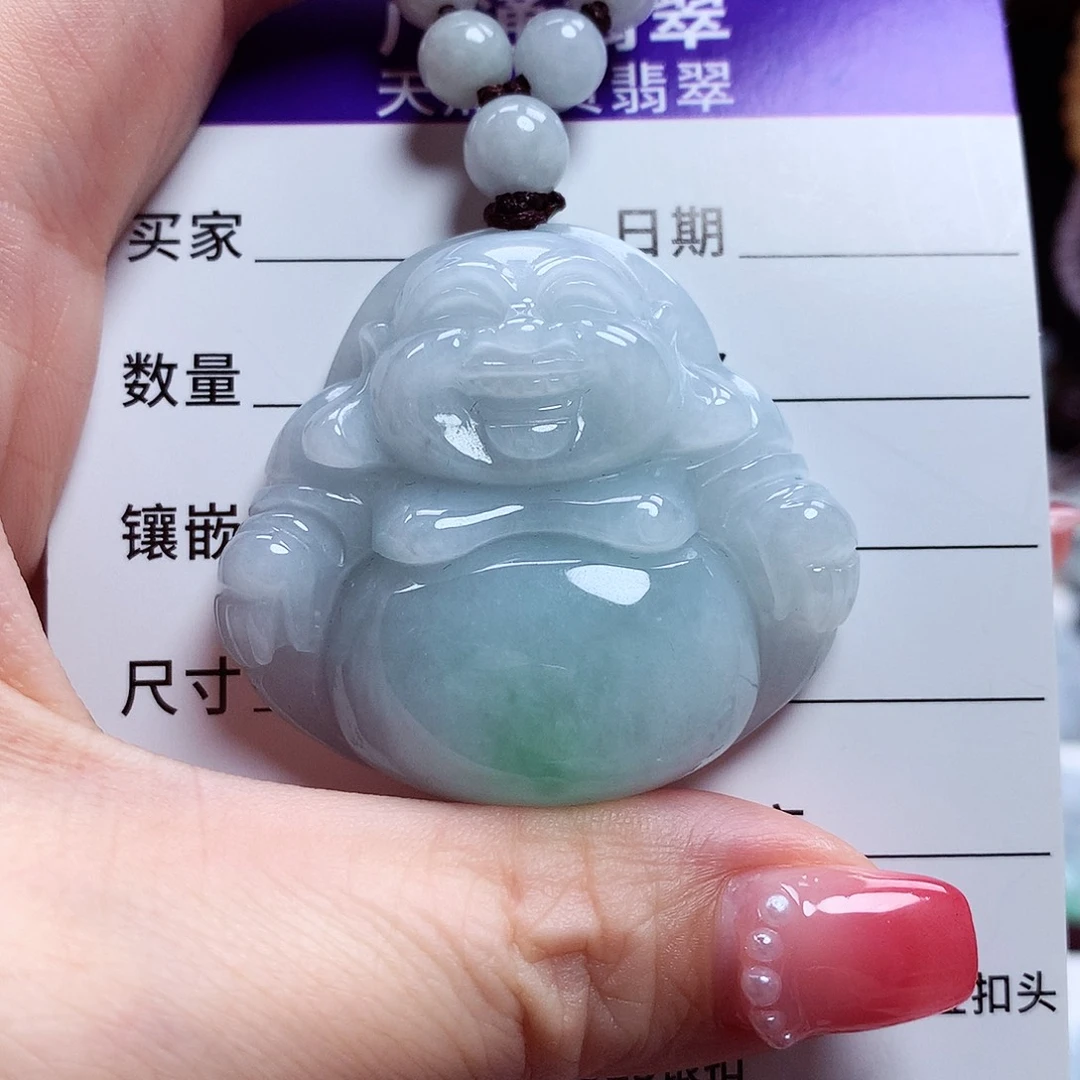 翡翠未镶嵌颈饰佛公