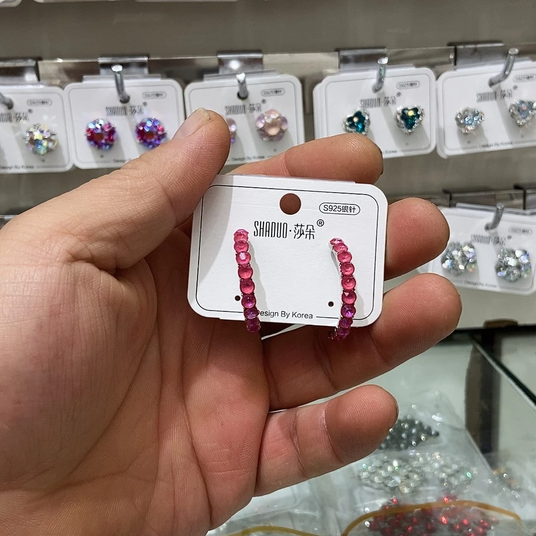 锆石纯铜合金耳钉