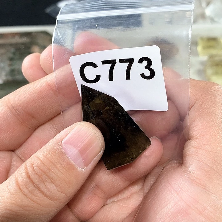 黄晶天然水晶柱子C773未镶嵌多***?