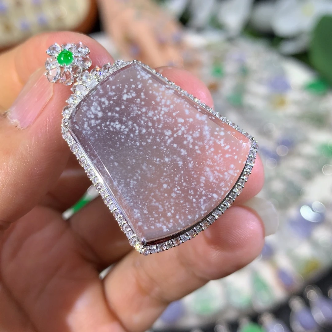 吊坠(不含链)18K金镶嵌翡翠