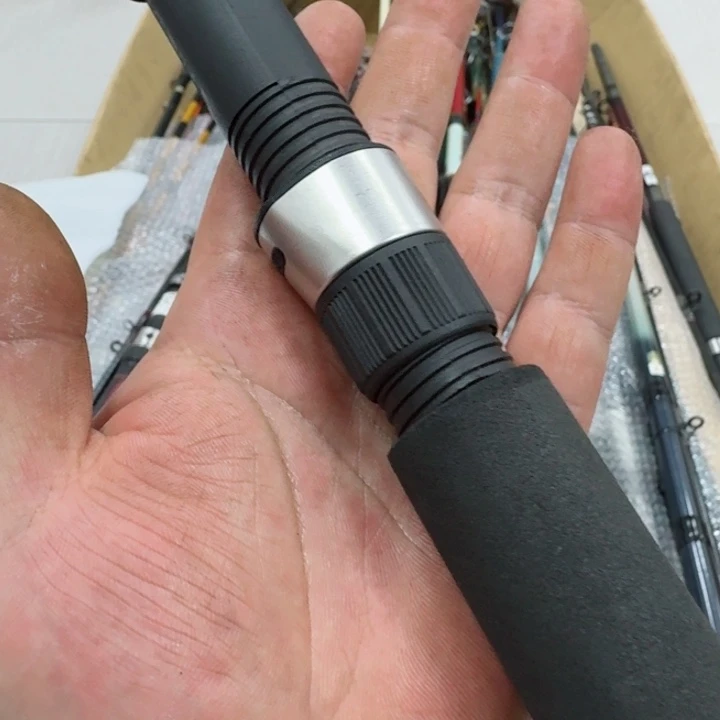 碳素1.8m以下浪**毛鱼竿钓鱼竿888999
