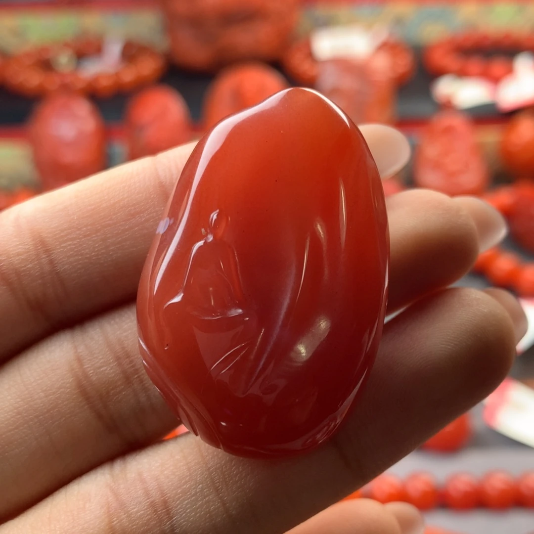 颈饰未镶嵌南红玛瑙