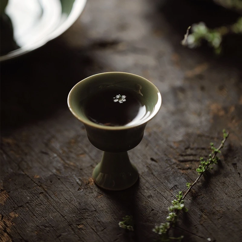 束刻越窑梅子青瓷高足清风茶杯功夫茶具茶盏品茗杯单杯子手工茶杯