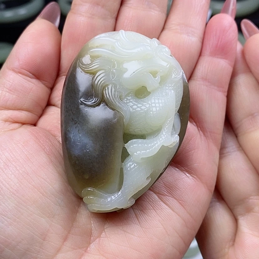 【闪购商品】和田玉（糖玉）颈饰未镶嵌缺**可