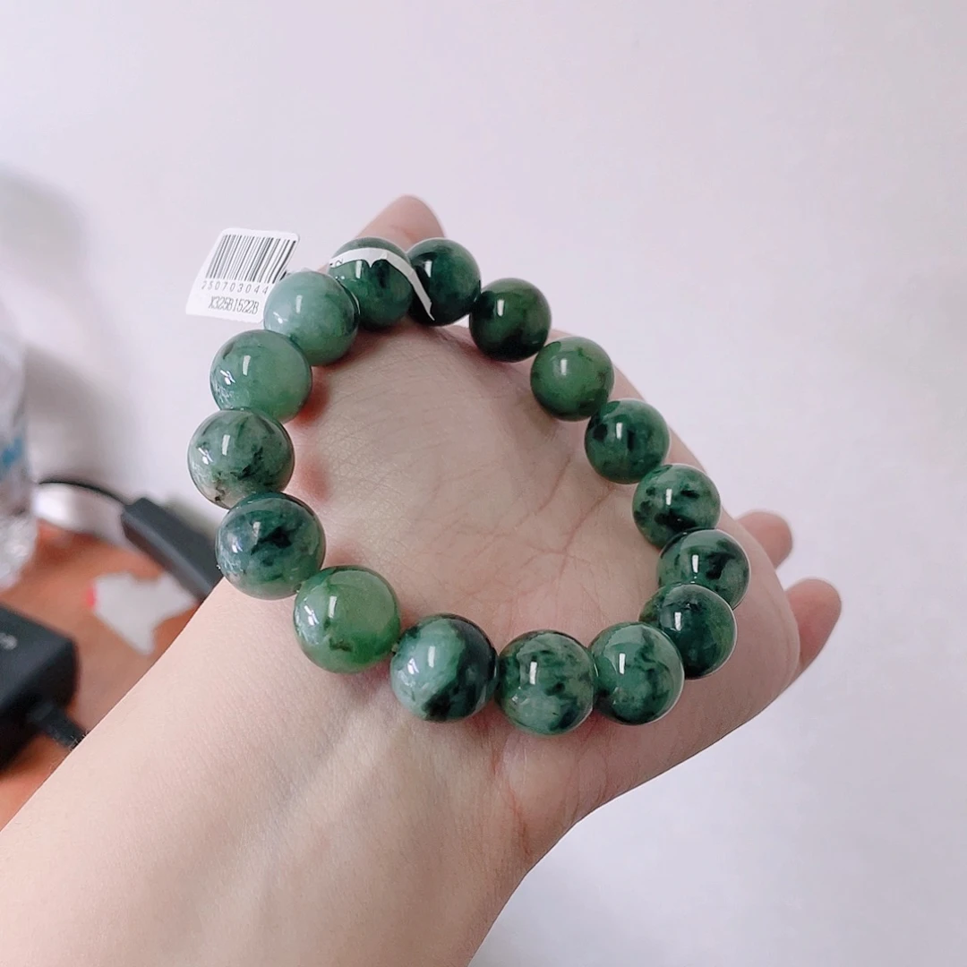 定制翡翠未镶嵌珠串