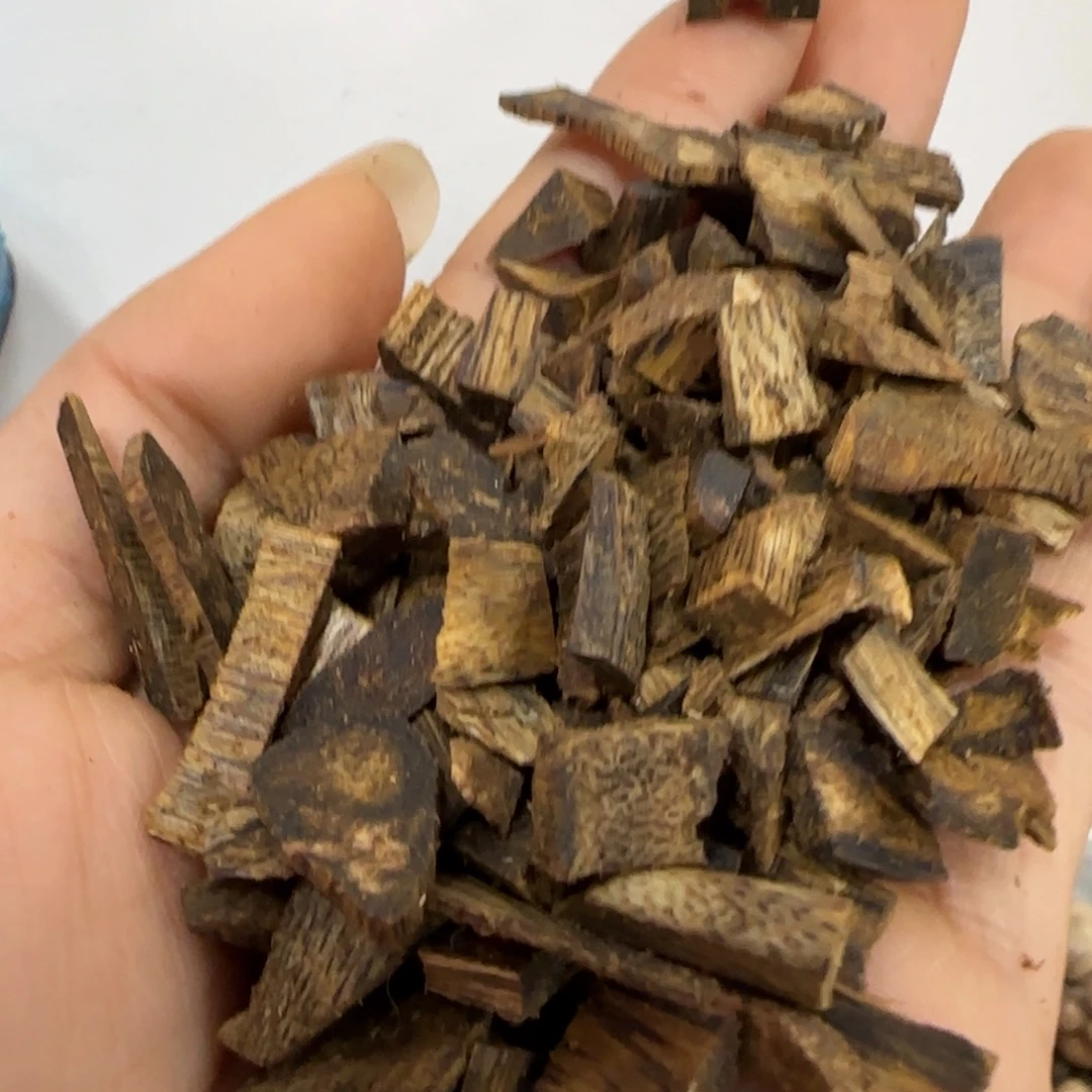 沉香碎屑沉香奇楠沉香汝湖块料100克