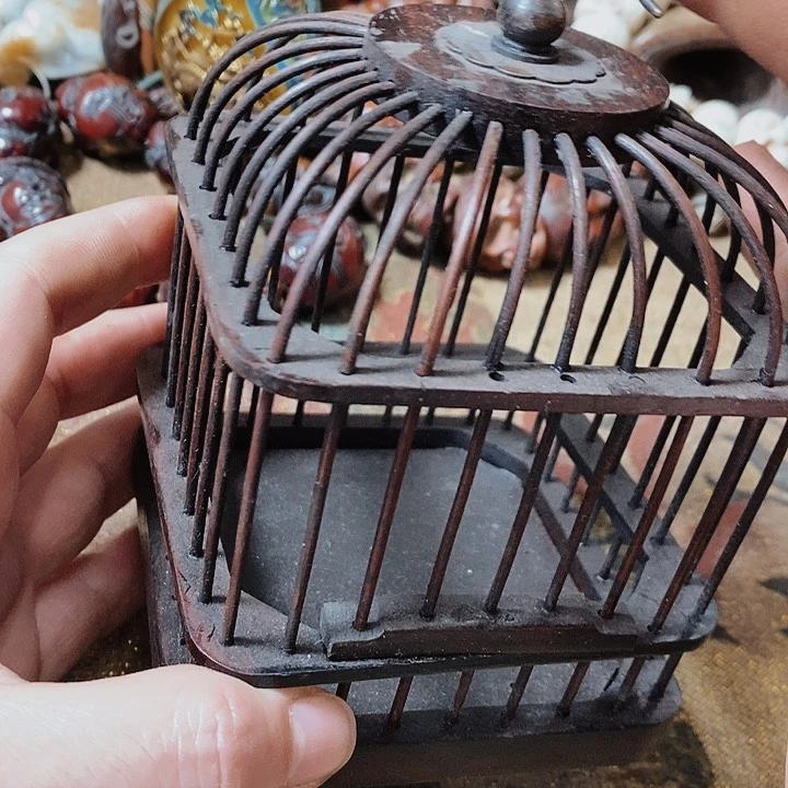 c n m h m k g k k v k k