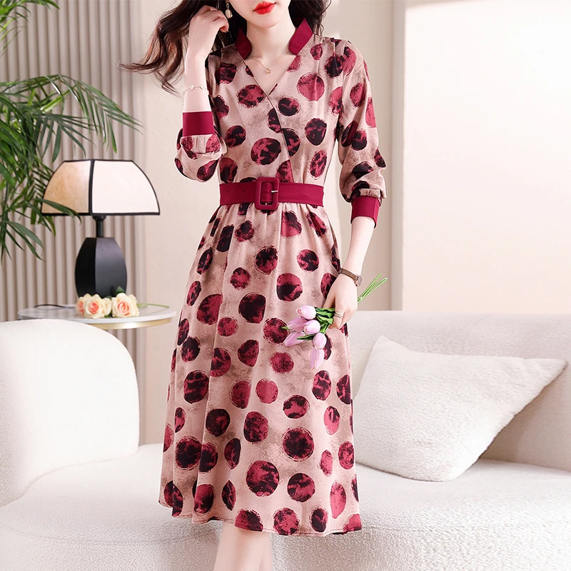 9833气质秋装中长款衣裙长袖洋气波点女装时尚收腰显瘦裙子