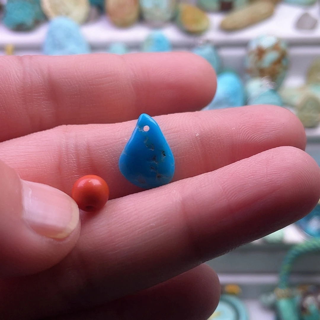 南红玛瑙颈饰未镶嵌