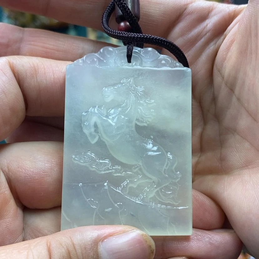 【闪购商品】蛇纹石玉未镶嵌吊坠