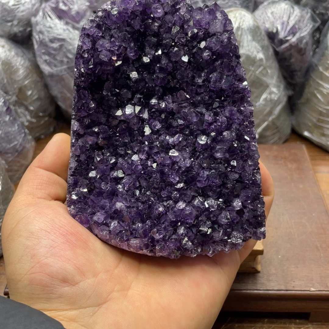 未镶嵌大型摆件（非配饰）水晶