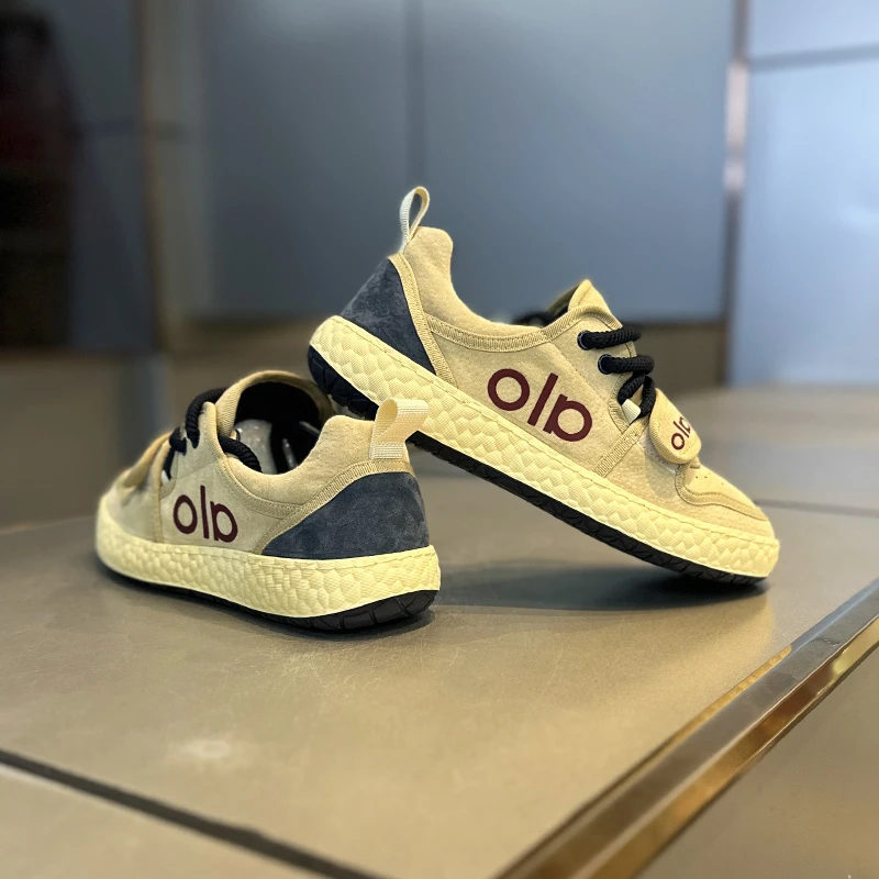 潮男鞋秋季爆款舒适魔术贴板鞋拼色复古百搭低帮厚底轻奢休闲鞋