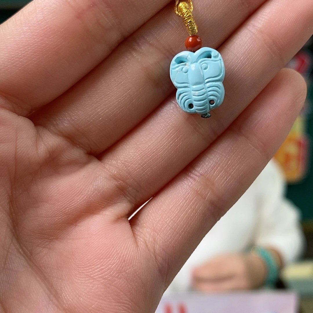 绿松石未镶嵌挂件